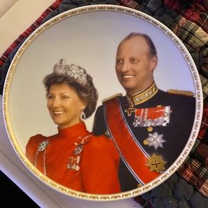 King and Queen of Norway Decorative Plate 7”